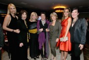 Шарлиз Терон, фото 6140. Charlize Theron - V-Day Cocktails and Conversation with Eve Ensler, february 21, foto 6140